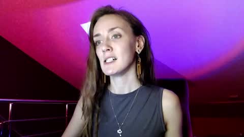 Snapshot of dalia_peach chatting on 5, 1, 2025 Dalia online show from 5, 1, 2025