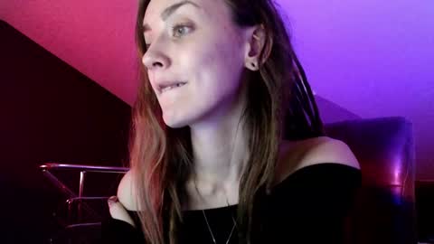 Snapshot of dalia_peach chatting on 22, 1, 2025 Dalia online show from 22, 1, 2025