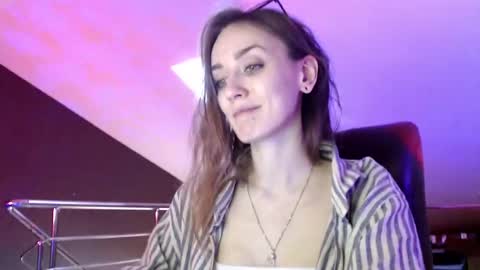 Snapshot of dalia_peach chatting on 3, 2, 2025 Dalia online show from 3, 2, 2025