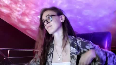 Snapshot of dalia_peach chatting on 4, 2, 2025 Dalia online show from 4, 2, 2025