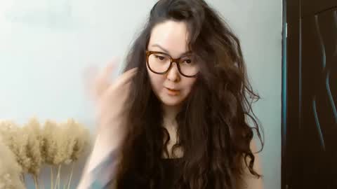 Snapshot of dalidayes chatting on 15, 2, 2025 Dali online show from 15, 2, 2025