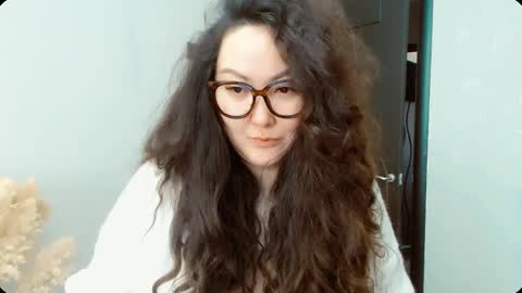 Snapshot of dalidayes chatting on 20, 9, 2025 Dali online show from 20, 9, 2025