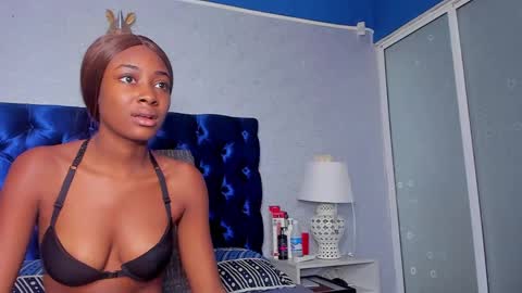 Dalila online show from 3, 10, 2025