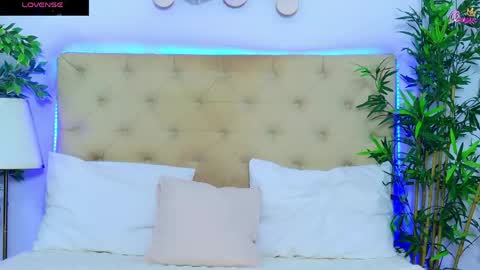 daliyaa_ online show from 12, 5, 2026