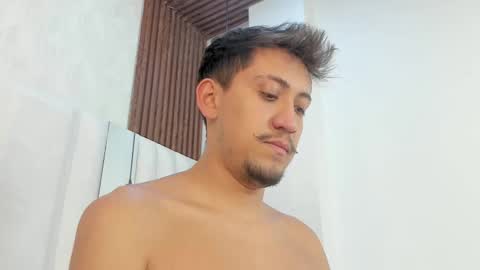 Snapshot of dalthon_ chatting on 23, 10, 2025 Dalthon online show from 23, 10, 2025