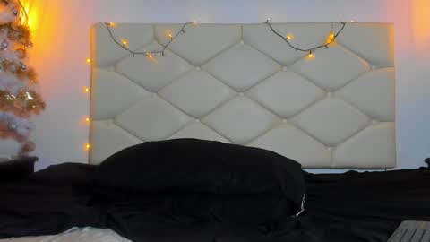 Snapshot of damara_ochoa chatting on 3, 1, 2025 online show from 3, 1, 2025