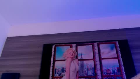 Snapshot of damara_ochoa chatting on 9, 10, 2025         online show from 9, 10, 2025