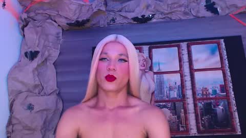 Snapshot of damara_ochoa chatting on 21, 10, 2025         online show from 21, 10, 2025