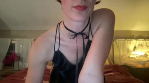 Snapshot of damedauphin chatting on 13, 9, 2025 Montana online show from 13, 9, 2025