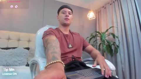 DAMIAN online show from 1, 10, 2025