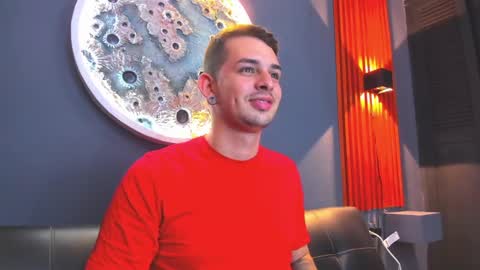 Snapshot of damian__oliver chatting on 16, 12, 2024 Damian Oliver online show from 16, 12, 2024