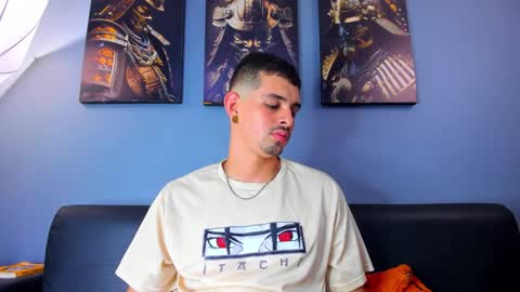 Snapshot of damian__oliver chatting on 16, 3, 2026 Damian Oliver online show from 16, 3, 2026