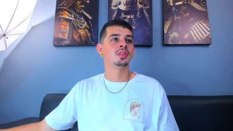 Snapshot of damian__oliver chatting on 21, 3, 2026 Damian Oliver online show from 21, 3, 2026