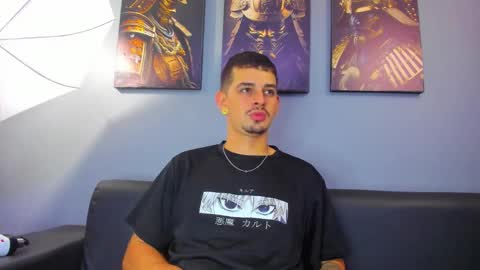 Snapshot of damian__oliver chatting on 24, 3, 2026 Damian Oliver online show from 24, 3, 2026