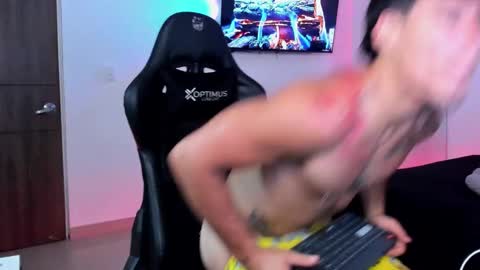 Damian online show from 10, 10, 2025