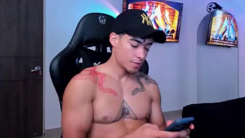 Damian online show from 28, 10, 2025