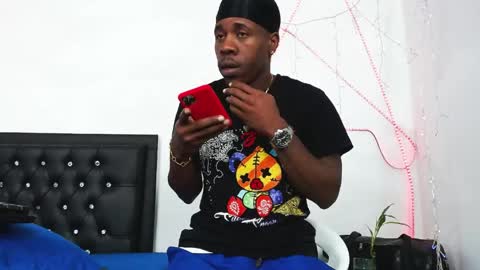 Snapshot of damian_hart_24cm chatting on 13, 4, 2026 damian_hart_24cm online show from 13, 4, 2026