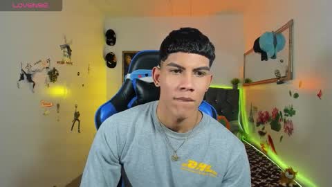 Snapshot of damian_latinxxx chatting on 1, 10, 2025 Damian online show from 1, 10, 2025