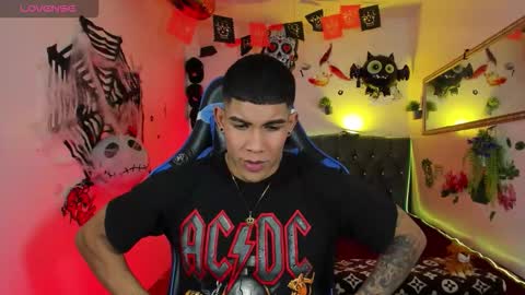 Snapshot of damian_latinxxx chatting on 17, 10, 2025 Damian online show from 17, 10, 2025