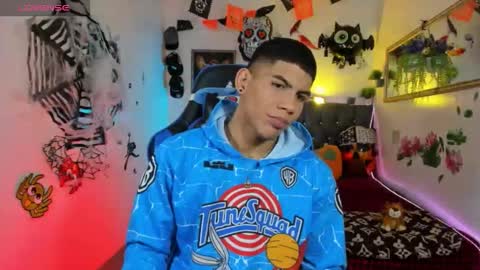 Snapshot of damian_latinxxx chatting on 20, 10, 2025 Damian online show from 20, 10, 2025