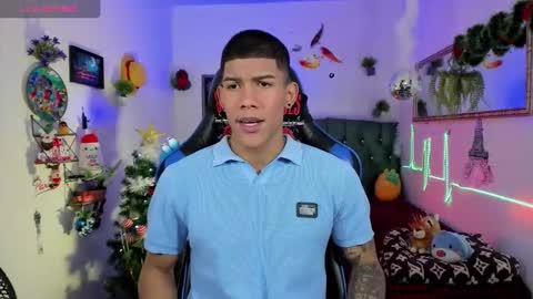 Snapshot of damian_latinxxx chatting on 2, 12, 2025 Damian online show from 2, 12, 2025