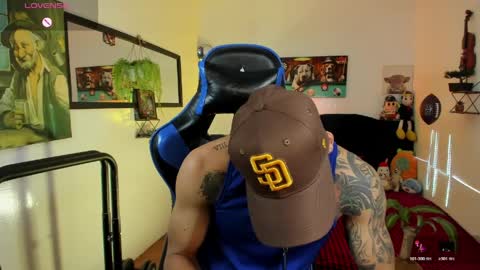 Snapshot of damian_latinxxx chatting on 9, 4, 2026 Damian online show from 9, 4, 2026