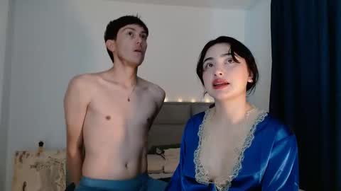 Snapshot of damian_n_maya chatting on 8, 11, 2025 Damian Maya online show from 8, 11, 2025