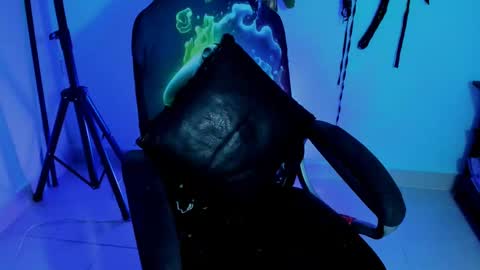 Damian torner online show from 21, 10, 2025