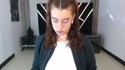 Snapshot of damiaoshun_ch chatting on 5, 7, 2026 Damia online show from 5, 7, 2026
