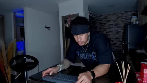 Snapshot of dammianmilleroficial chatting on 22, 12, 2025 INSTAGRAM DAMMIANMILLEROFICIAL online show from 22, 12, 2025