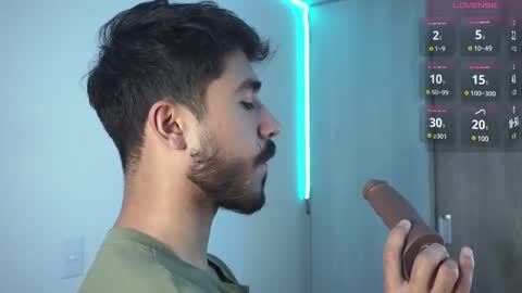 damon_frost online show from 21, 12, 2024