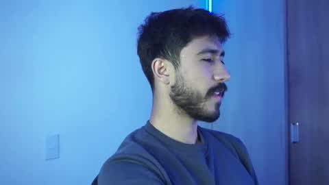 damon_frost online show from 22, 12, 2024