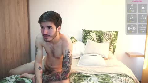 damon_frost online show from 18, 1, 2025