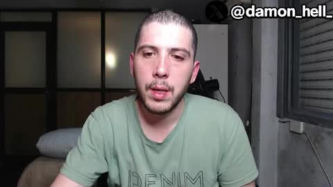Snapshot of damon_hell chatting on 3, 5, 2026 Damon online show from 3, 5, 2026