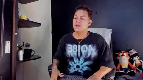 Snapshot of damon_storm chatting on 5, 3, 2026 DAMON online show from 5, 3, 2026