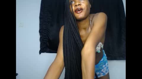 Snapshot of damsel8 chatting on 7, 3, 2026 leah online show from 7, 3, 2026