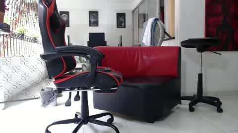 Snapshot of damyan_2003 chatting on 26, 12, 2024 damyan_2003 online show from 26, 12, 2024