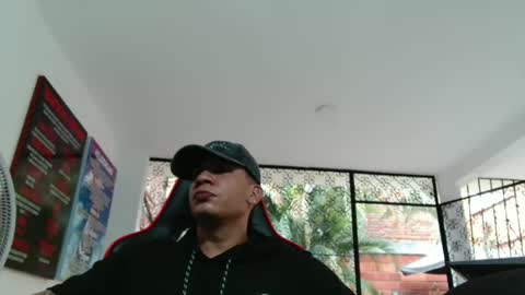 Snapshot of damyan_2003 chatting on 4, 3, 2025 damyan_2003 online show from 4, 3, 2025