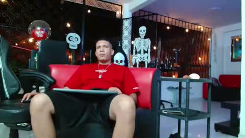 Snapshot of damyan_2003 chatting on 3, 11, 2025 damyan_2003 online show from 3, 11, 2025