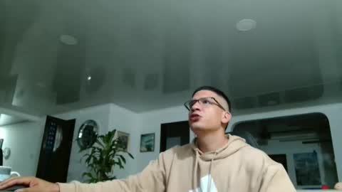 damyan_2003 online show from 8, 3, 2026