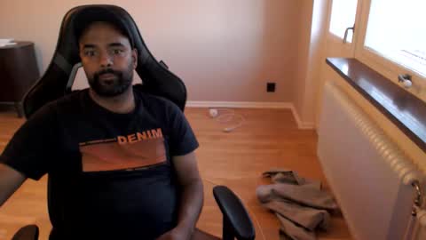 dan_the_man43 online show from 24, 4, 2026