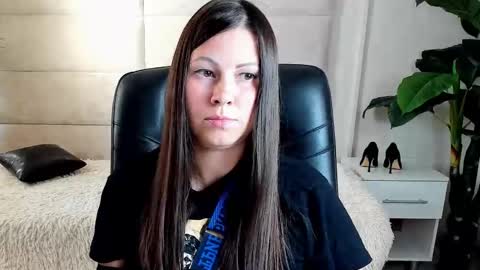 Snapshot of dana_dom chatting on 24, 10, 2025 Dana Dom online show from 24, 10, 2025