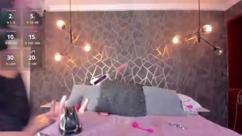    online show from 30, 10, 2025