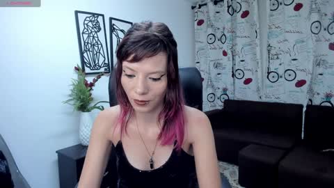 Danaa Rey online show from 29, 12, 2024