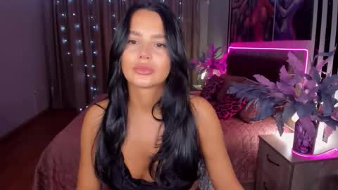 Snapshot of danamiers chatting on 21, 10, 2025 DanaMiers online show from 21, 10, 2025