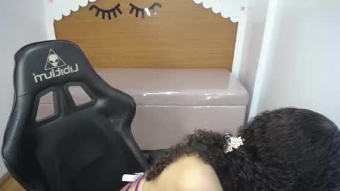 Danatella  online show from 15, 9, 2025