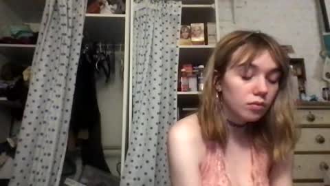 Your submissive patient online show from 25, 4, 2026