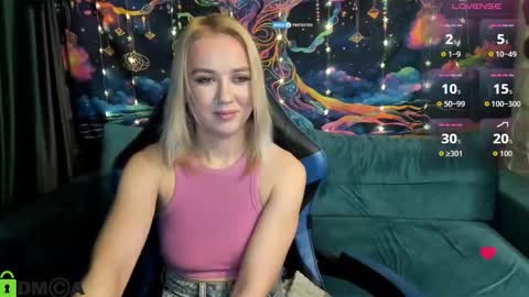 dances_queen online show from 5, 2, 2026