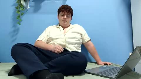 Snapshot of danchub31 chatting on 8, 9, 2025 danchub31 online show from 8, 9, 2025