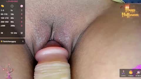 Snapshot of danette_deluxee chatting on 16, 10, 2025 danette_deluxee online show from 16, 10, 2025